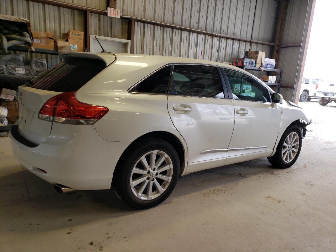 2011 TOYOTA VENZA - Фото 3