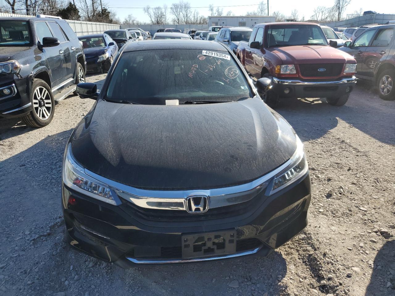 2016 HONDA ACCORD TOU - Image 5