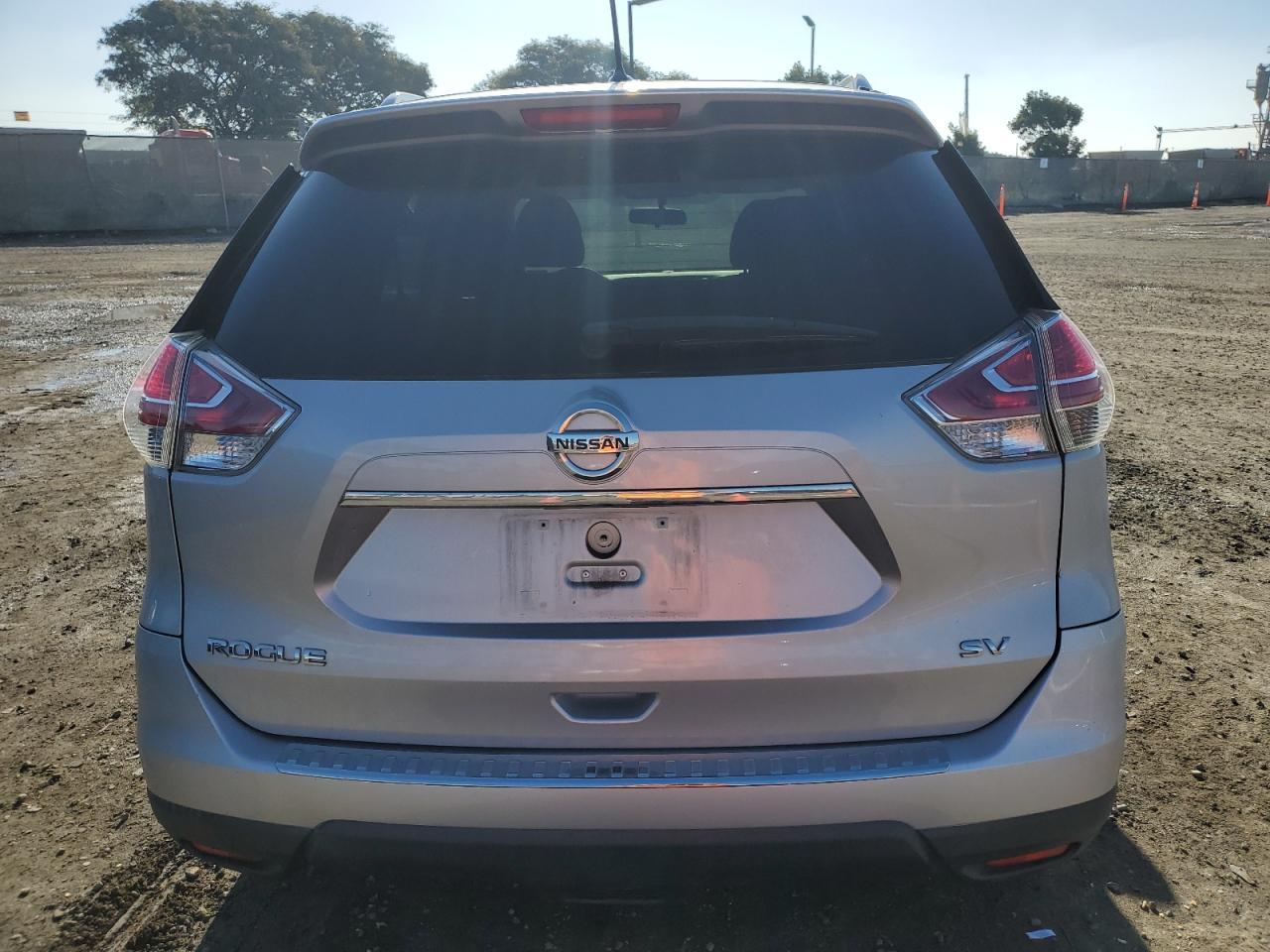 2015 NISSAN ROGUE S - Image 6