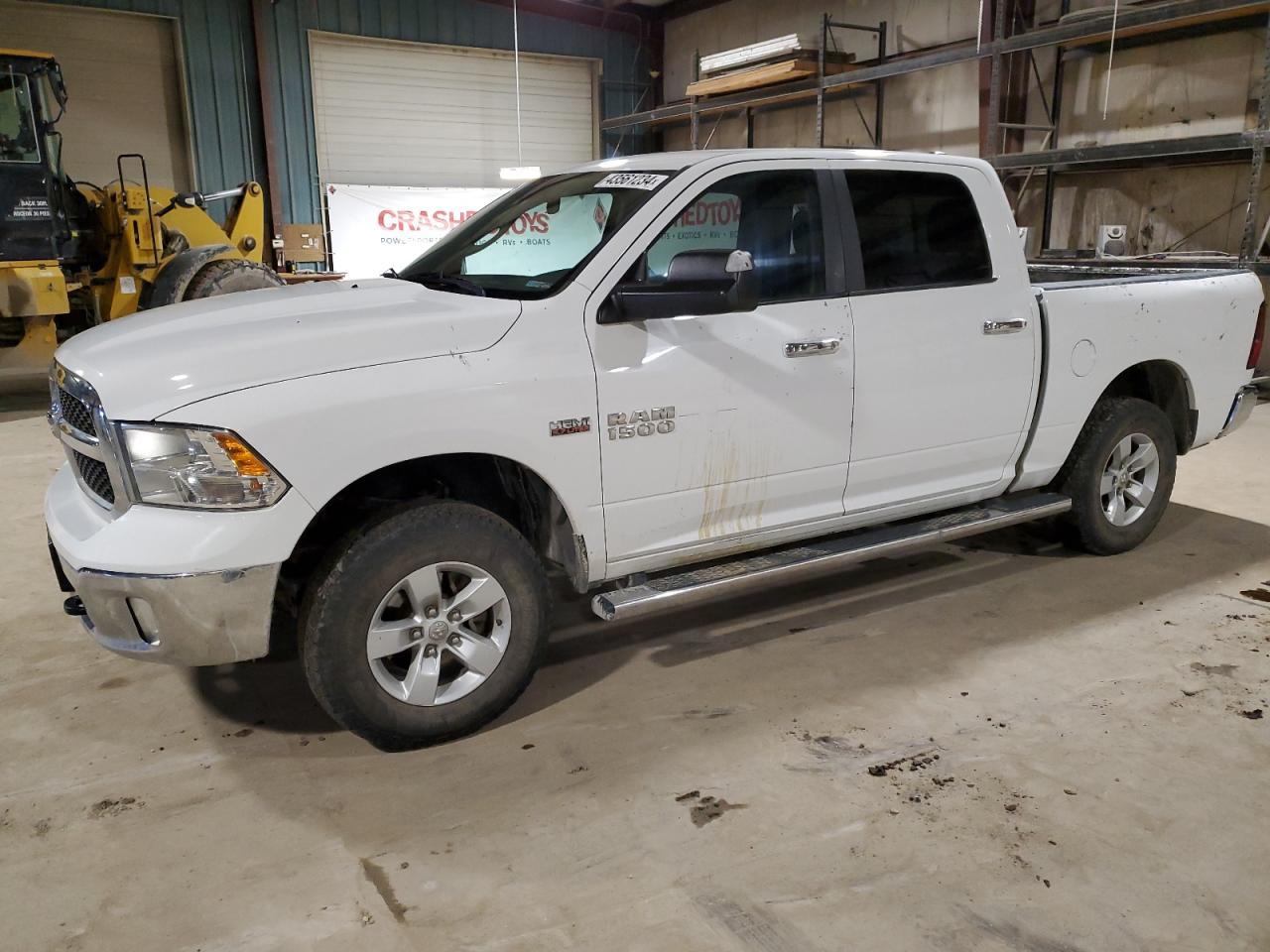 2017 RAM 1500 SLT