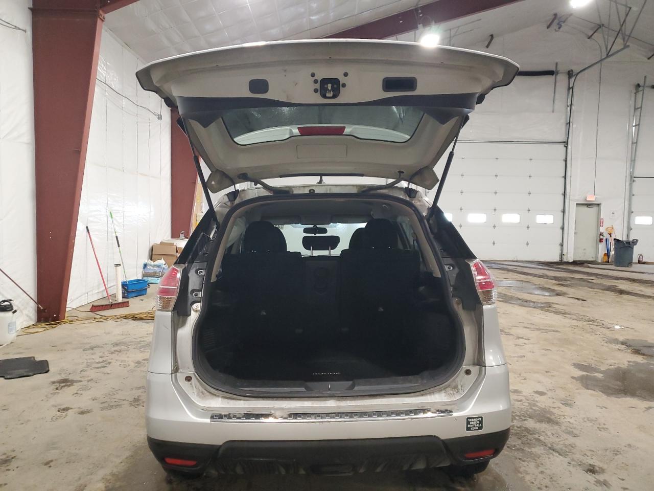 2015 NISSAN ROGUE S - Фото 6