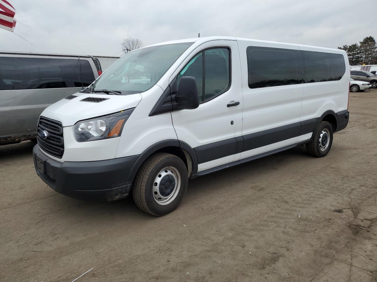 2019 FORD TRANSIT T- car image