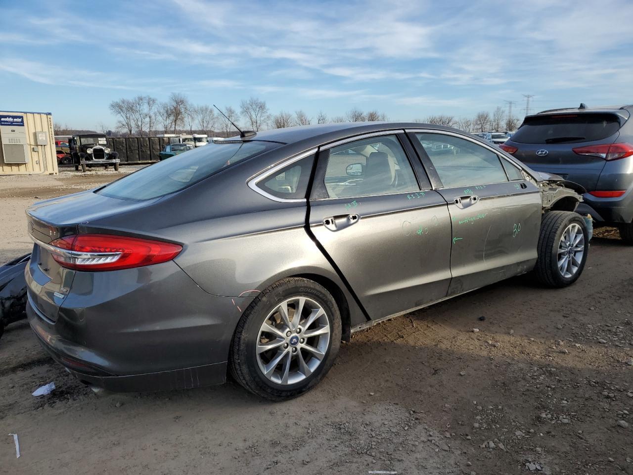 2017 FORD FUSION SE - Фото 3