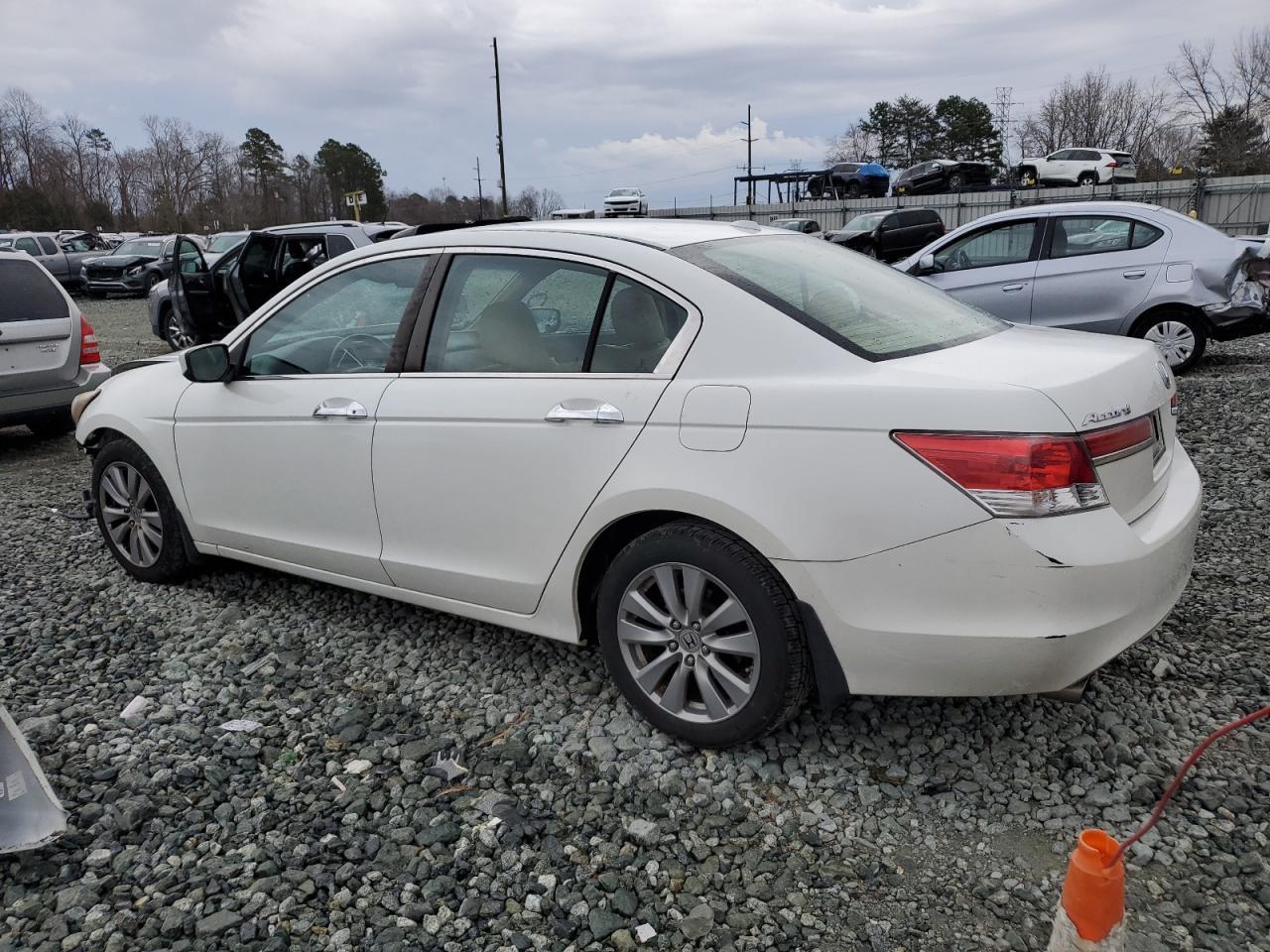 2012 HONDA ACCORD EXL - Image 2