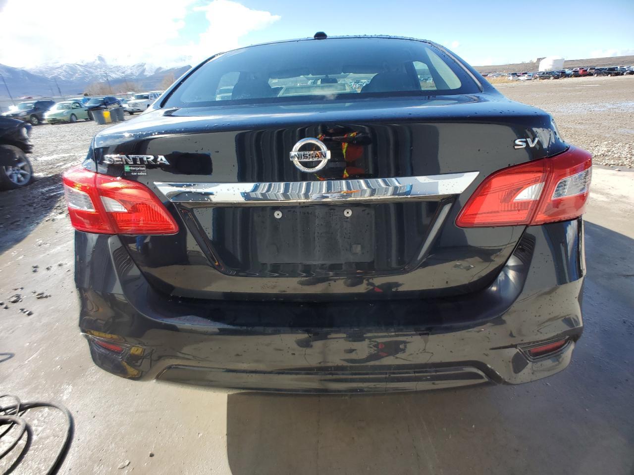 2017 NISSAN SENTRA S - Фото 6