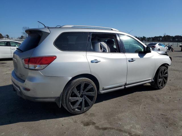 2013 Nissan Pathfinder S - Image 3