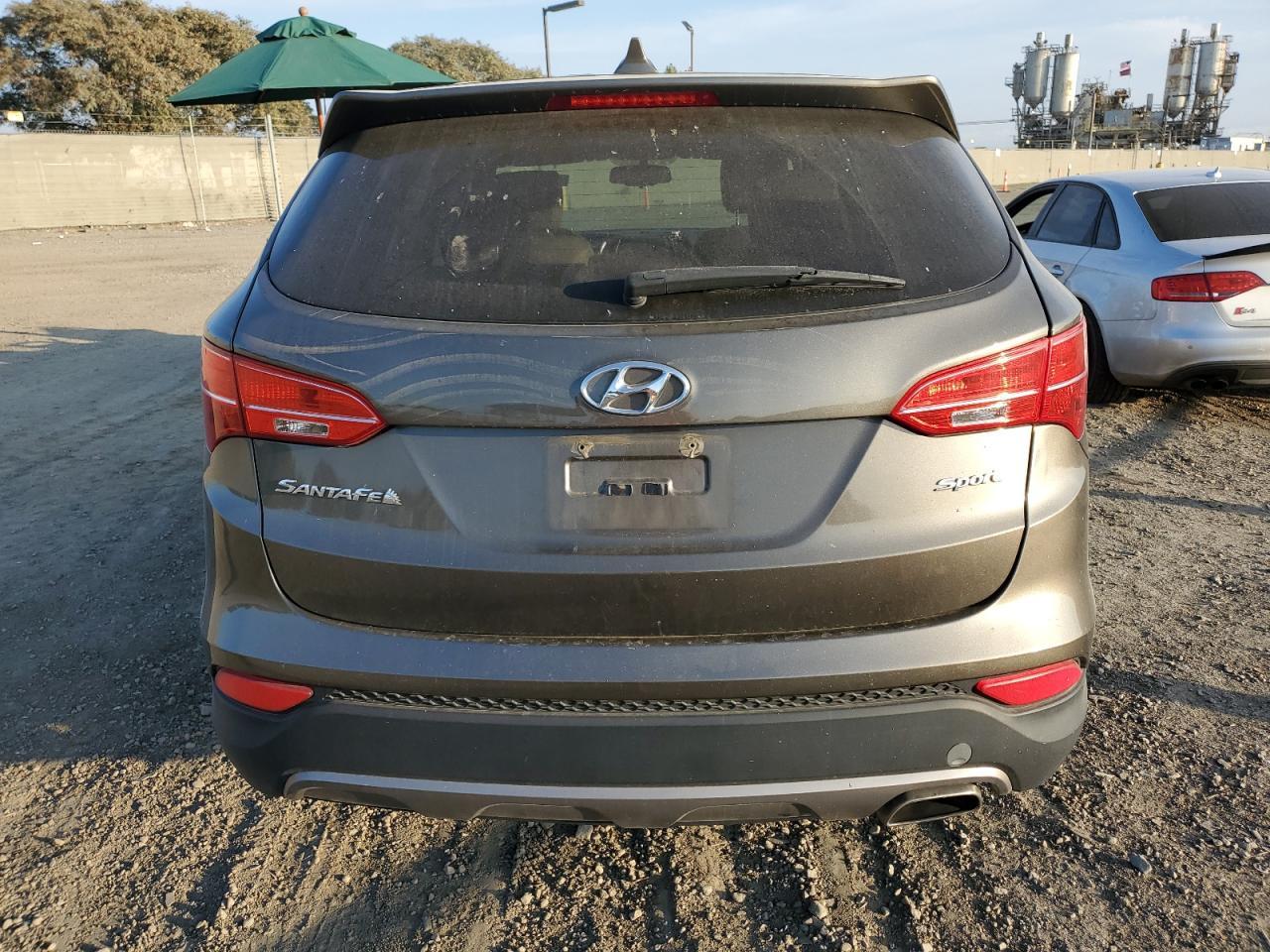 2013 HYUNDAI SANTA FE S - Image 6