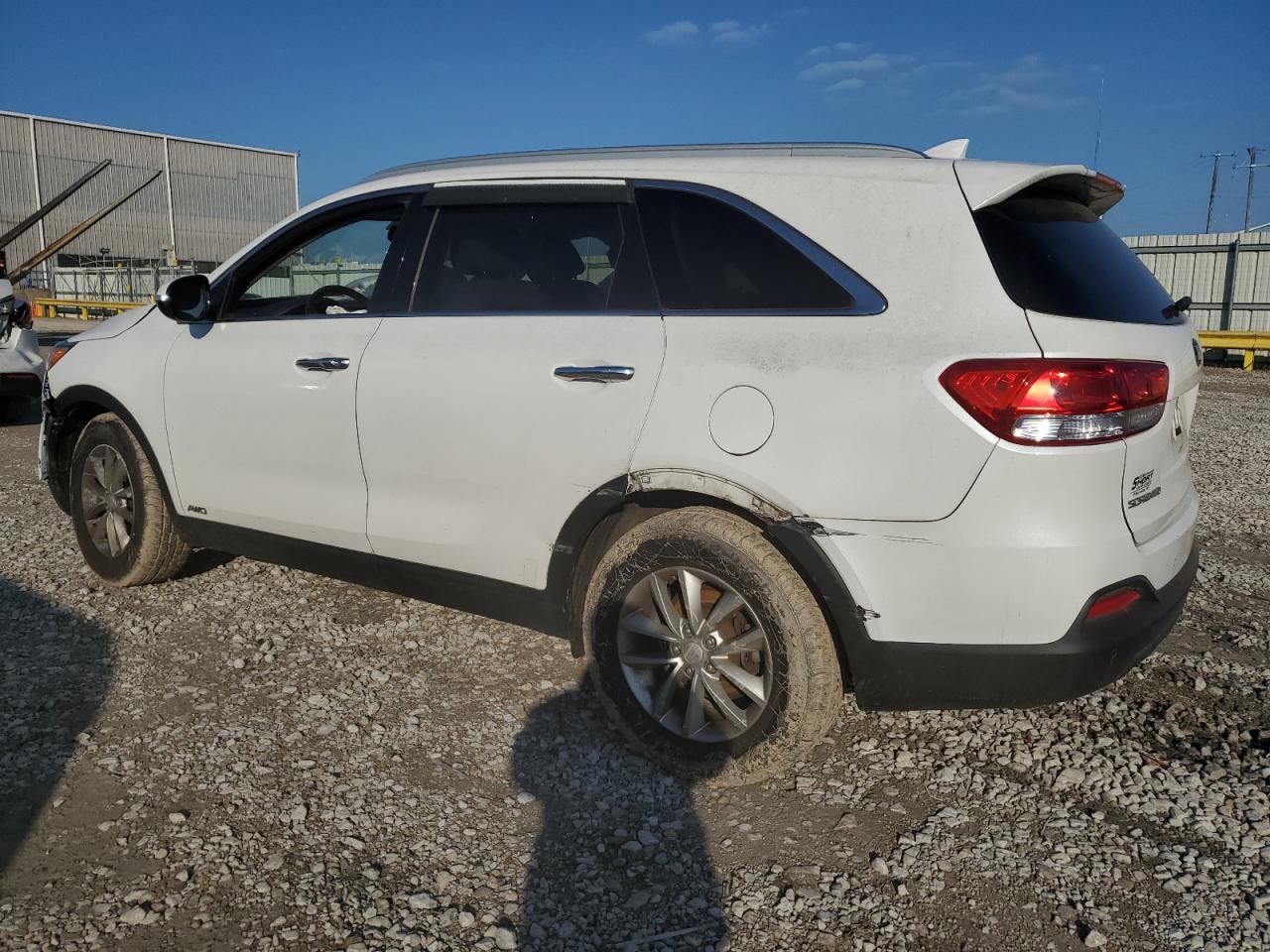 2016 KIA SORENTO LX - Image 2