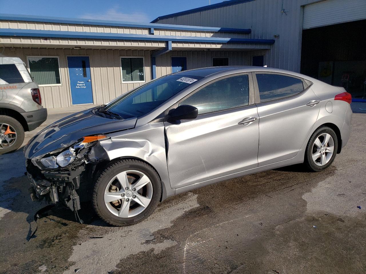 2013 HYUNDAI ELANTRA GL