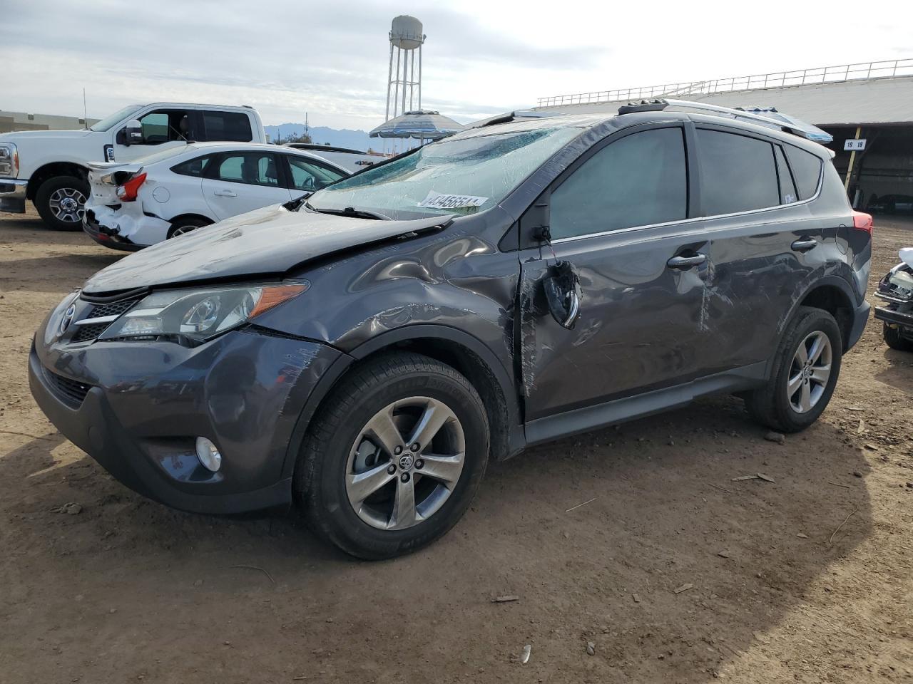 2015 TOYOTA RAV4 XLE