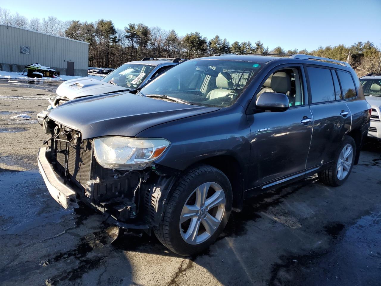 2010 TOYOTA HIGHLANDER car image