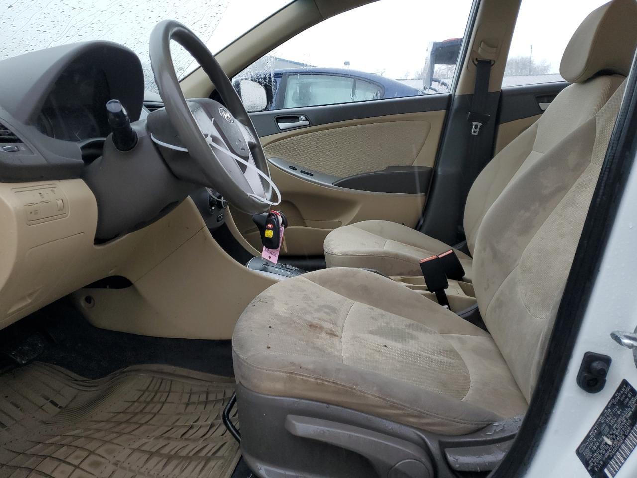2014 HYUNDAI ACCENT GLS - Фото 7