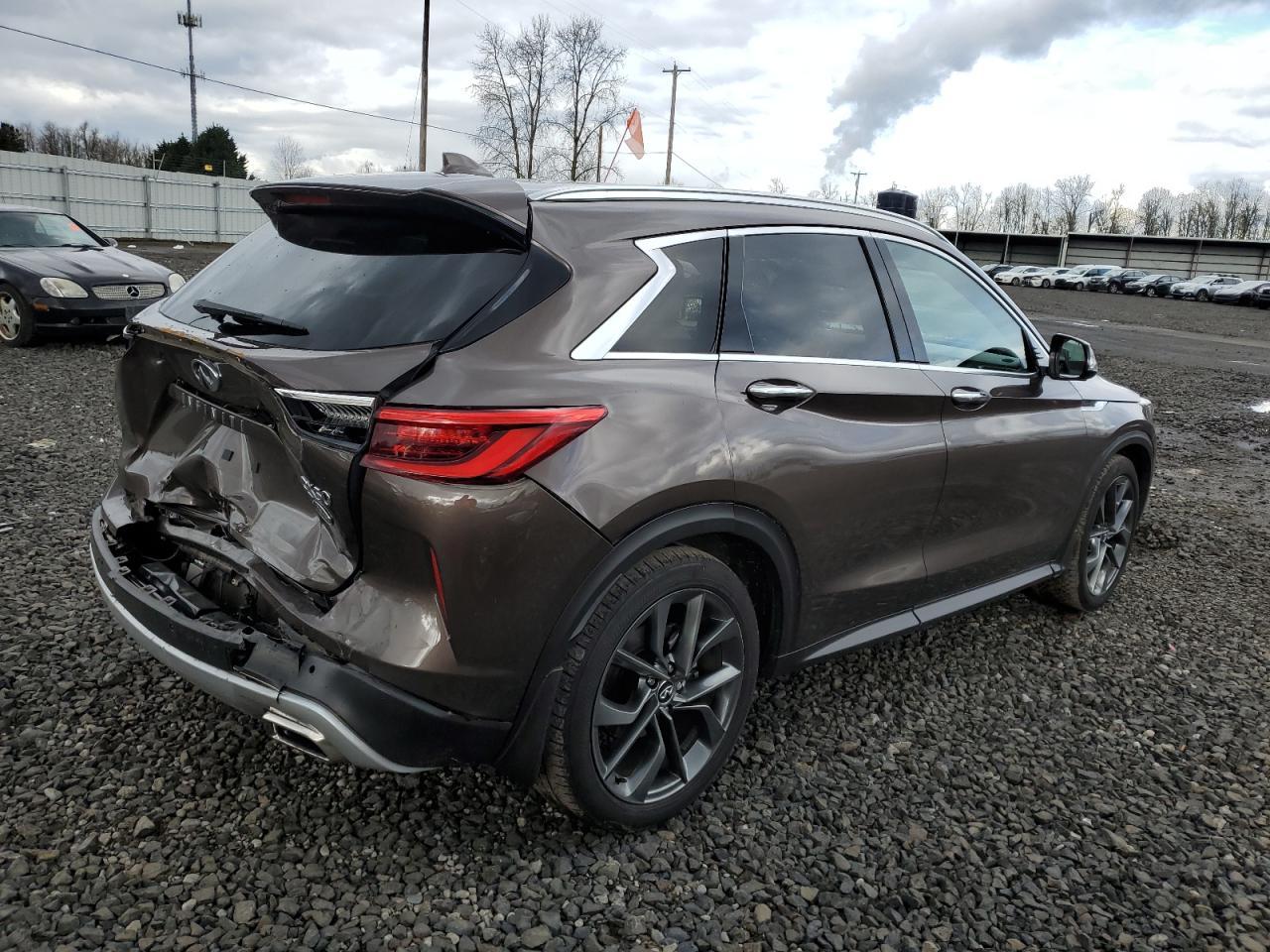 2019 INFINITI QX50 ESSEN - Image 3