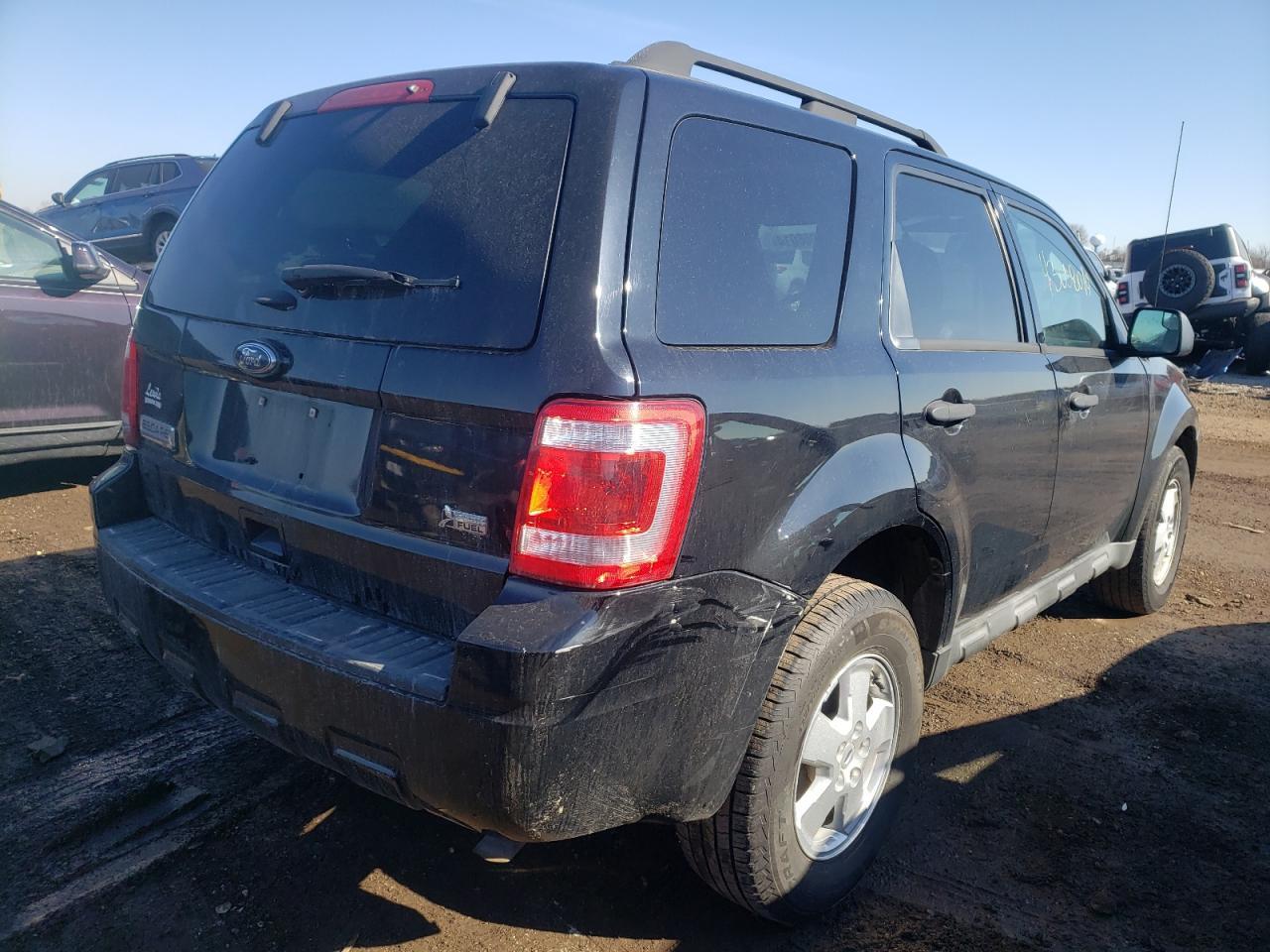 2012 FORD ESCAPE XLT - Image 3