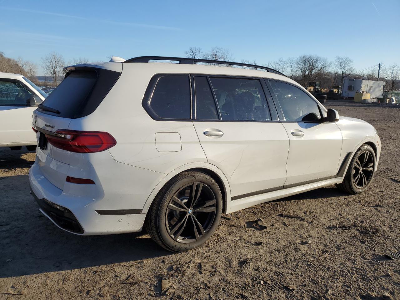 2020 BMW X7 XDRIVE4 - Фото 3