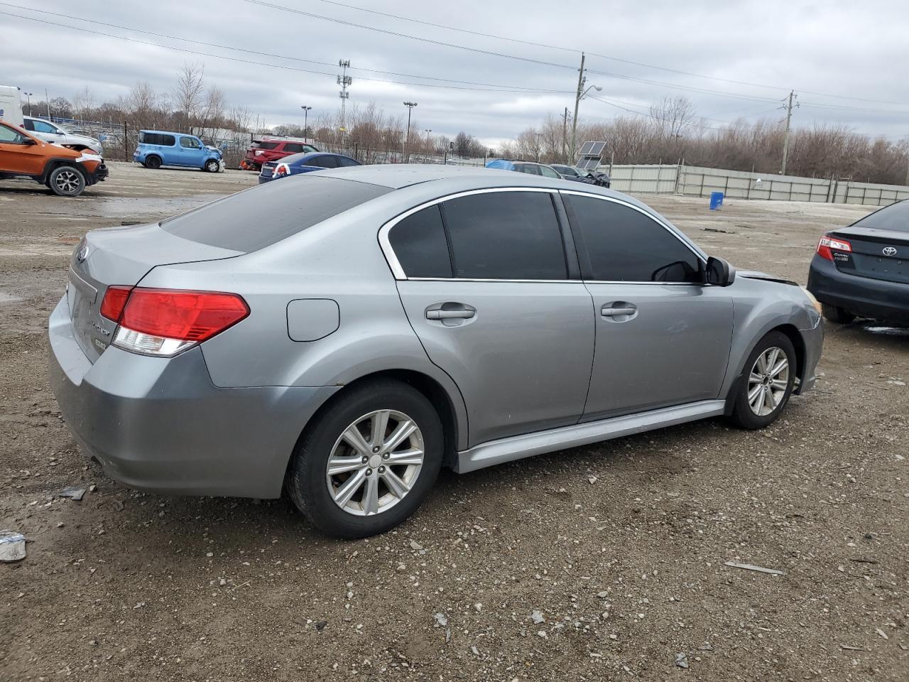 2011 SUBARU LEGACY 2.5 - Image 3