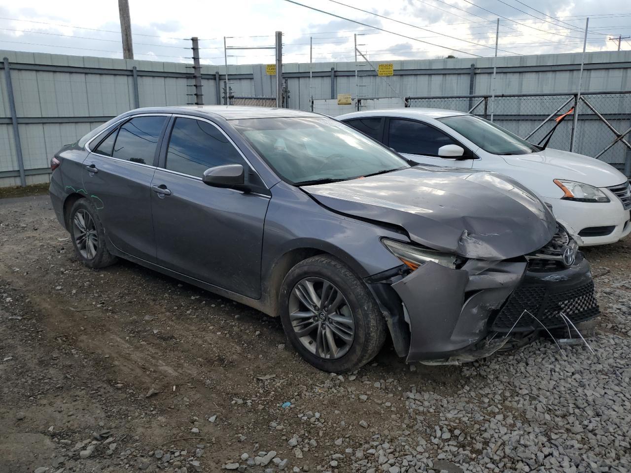 2016 TOYOTA CAMRY LE - Image 4