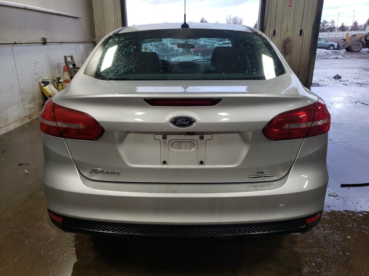 2016 FORD FOCUS SE - Фото 6