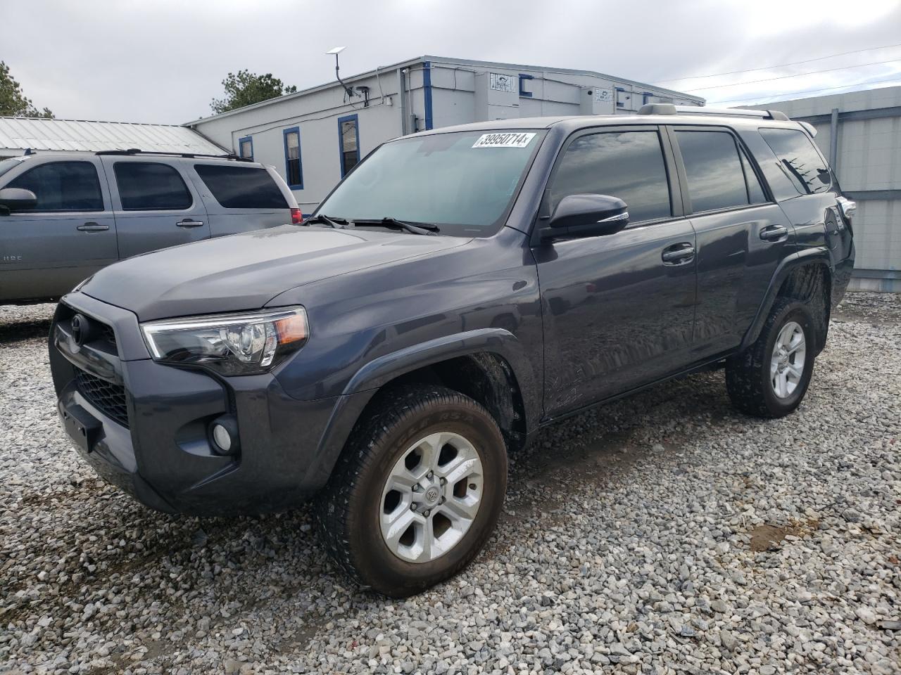 2018 TOYOTA 4RUNNER SR