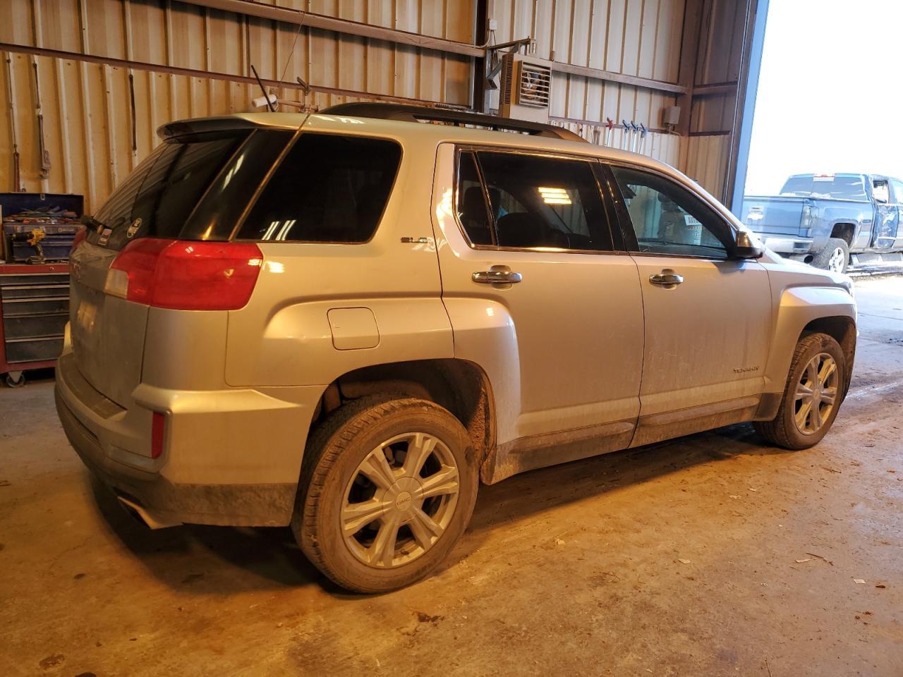 2016 GMC TERRAIN SL - Фото 3