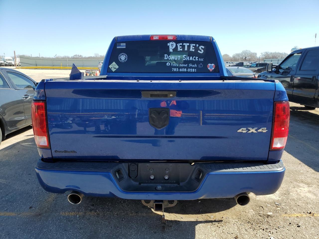 2014 RAM 1500 ST - Image 6