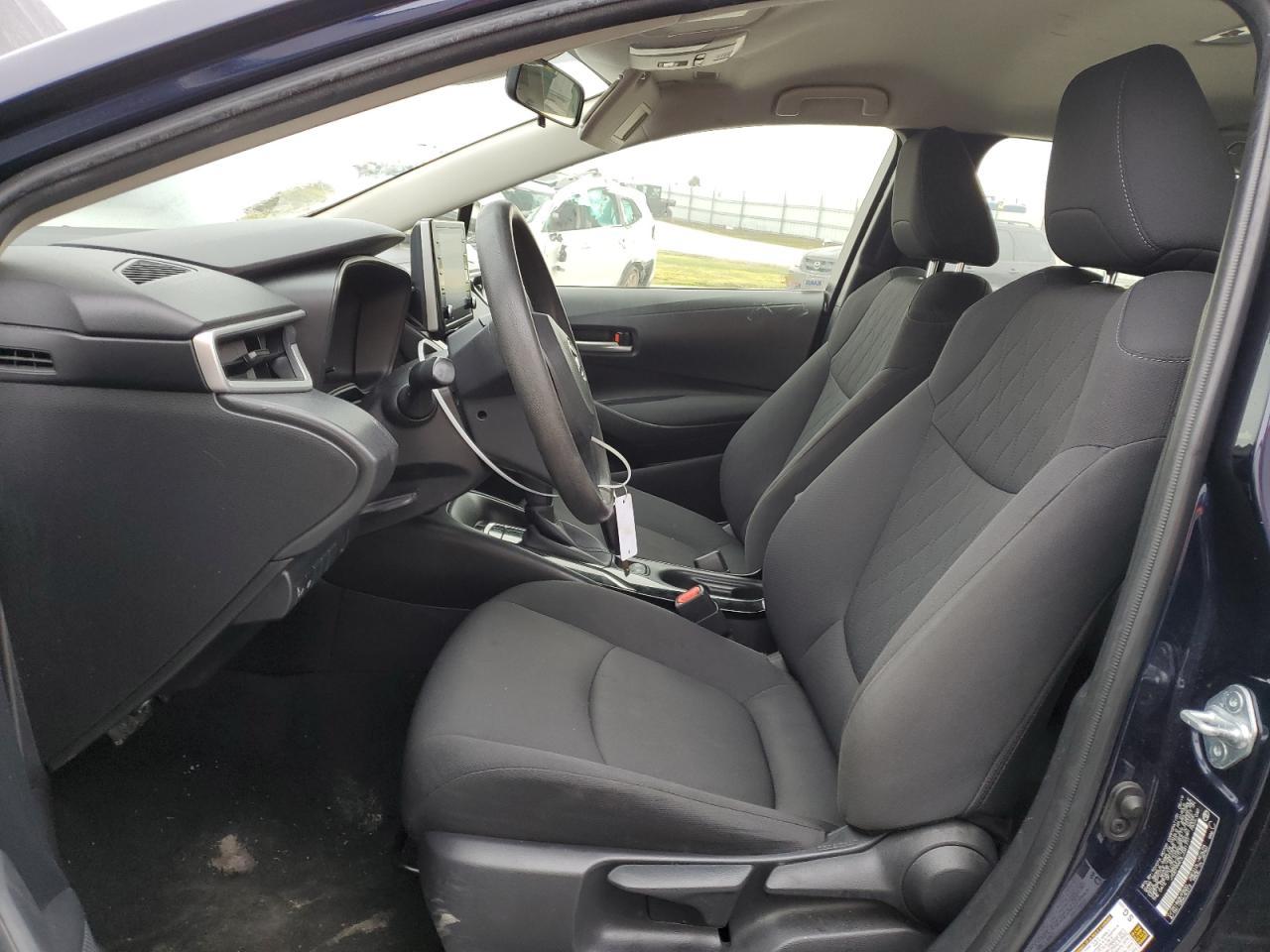2020 TOYOTA COROLLA LE - Фото 7
