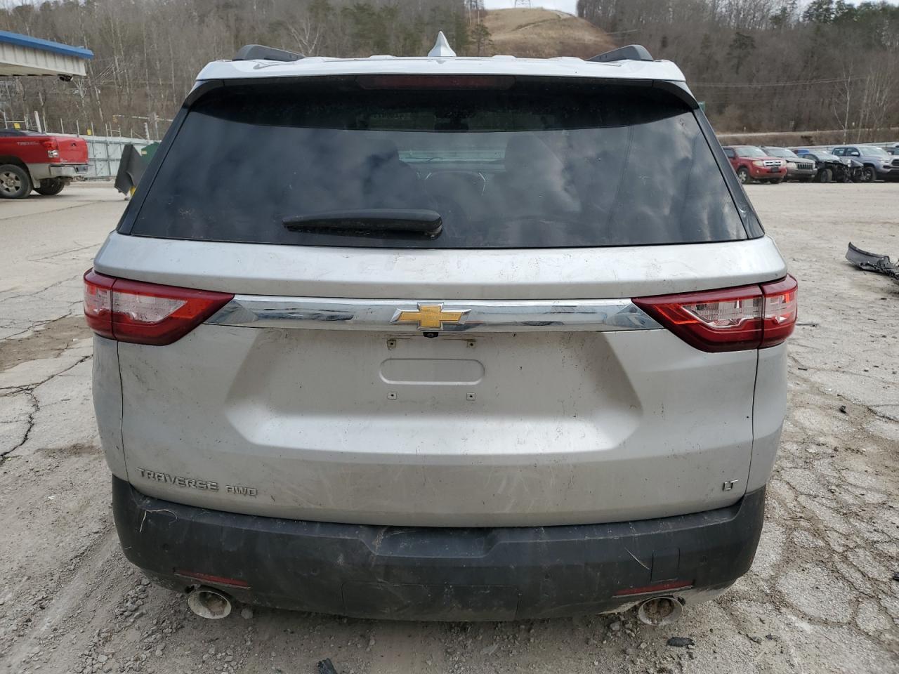 2020 CHEVROLET TRAVERSE L - Фото 6