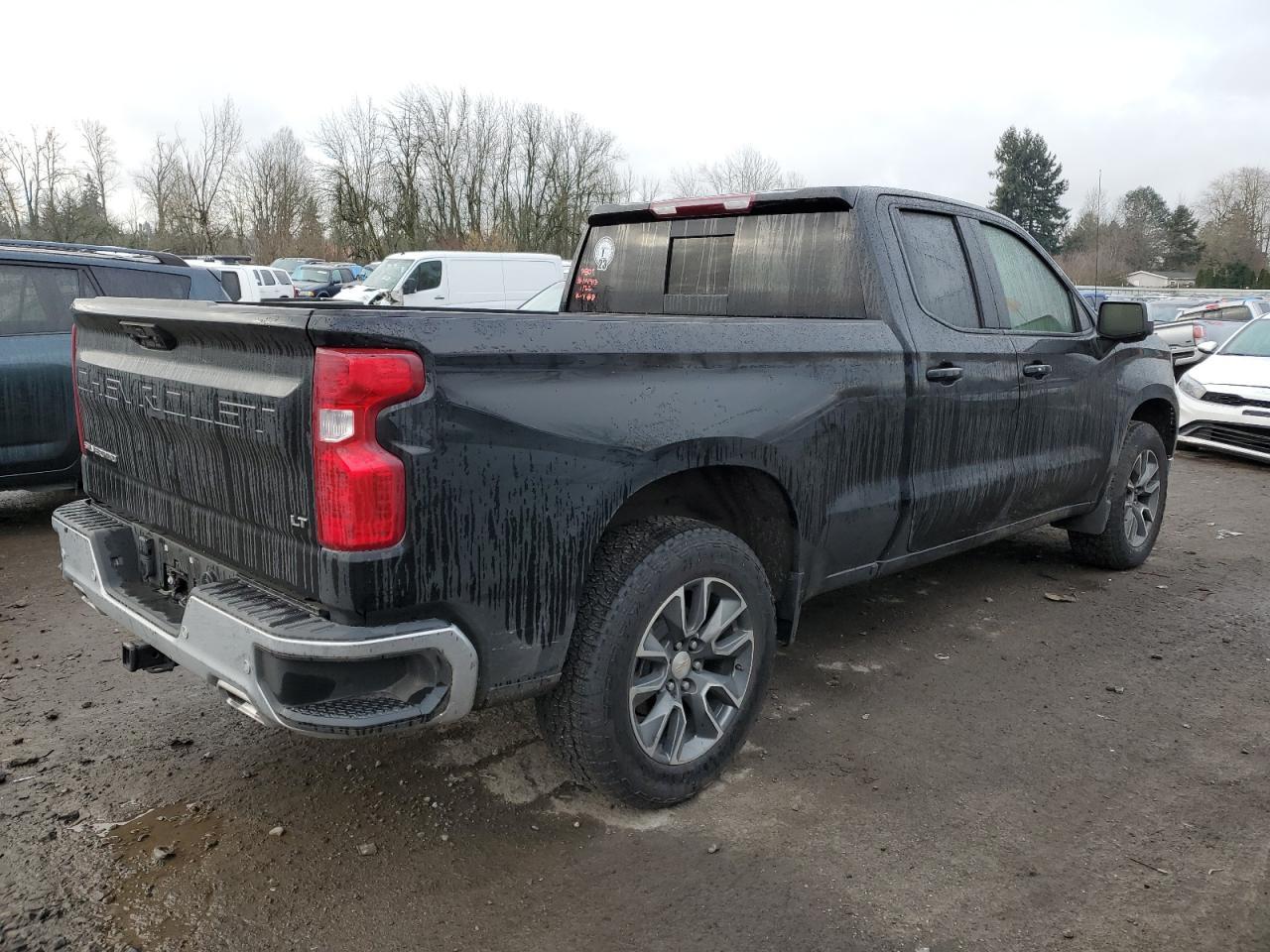 2023 CHEVROLET SILVERADO - Фото 3