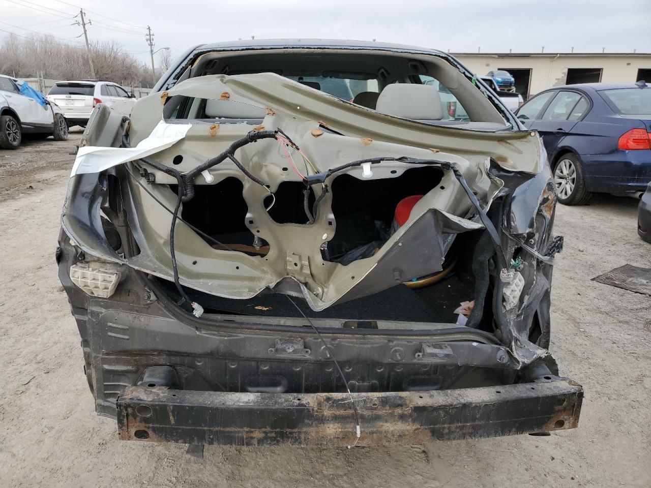 2013 TOYOTA COROLLA BA - Фото 6