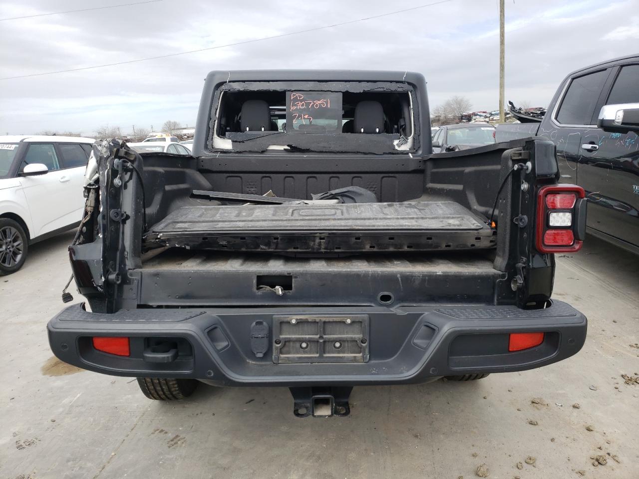 2020 JEEP GLADIATOR - Image 6