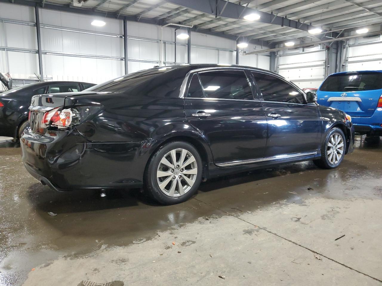 2011 TOYOTA AVALON BAS - Фото 3