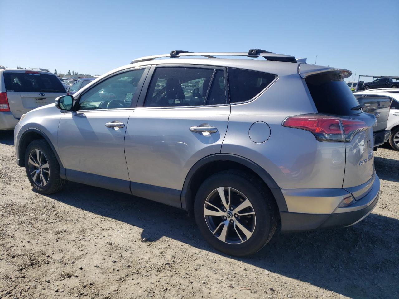 2017 TOYOTA RAV4 XLE - Image 2