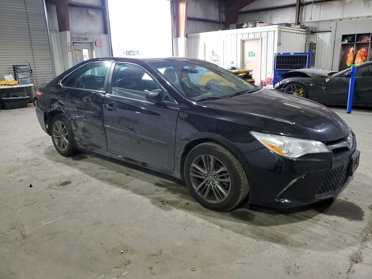 2016 TOYOTA CAMRY LE - Фото 4