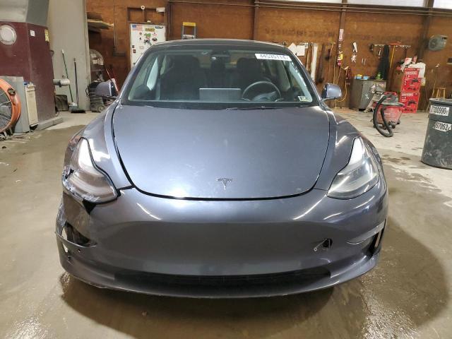 2022 Tesla Model 3 - Фото 5