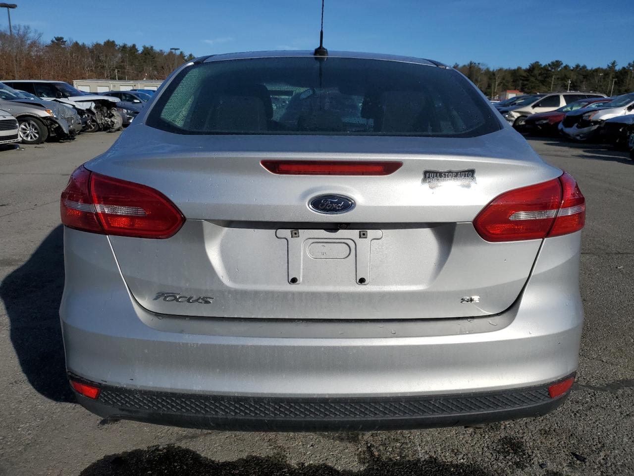 2016 FORD FOCUS SE - Фото 6