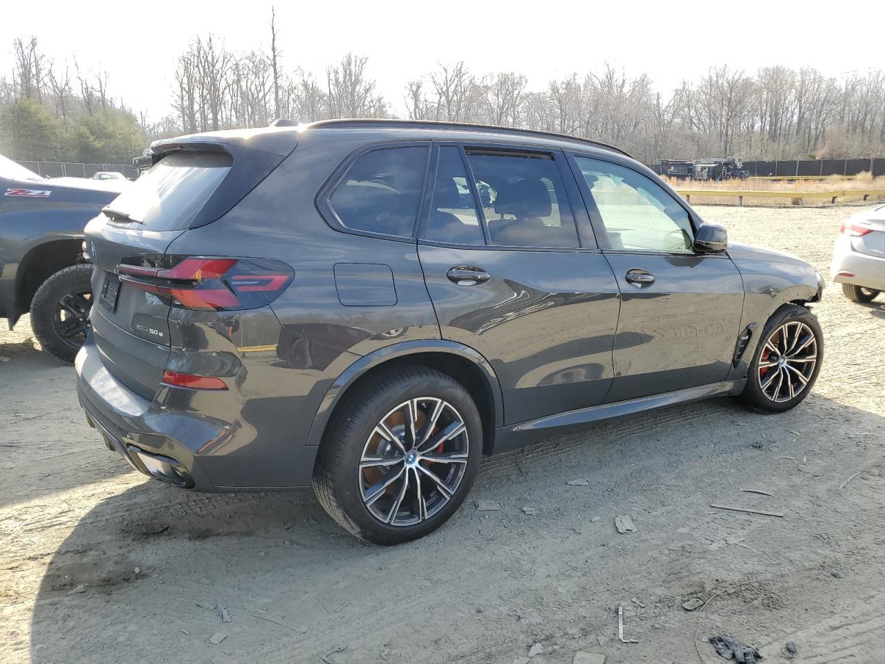 2024 BMW X5 XDRIVE5 - Image 3