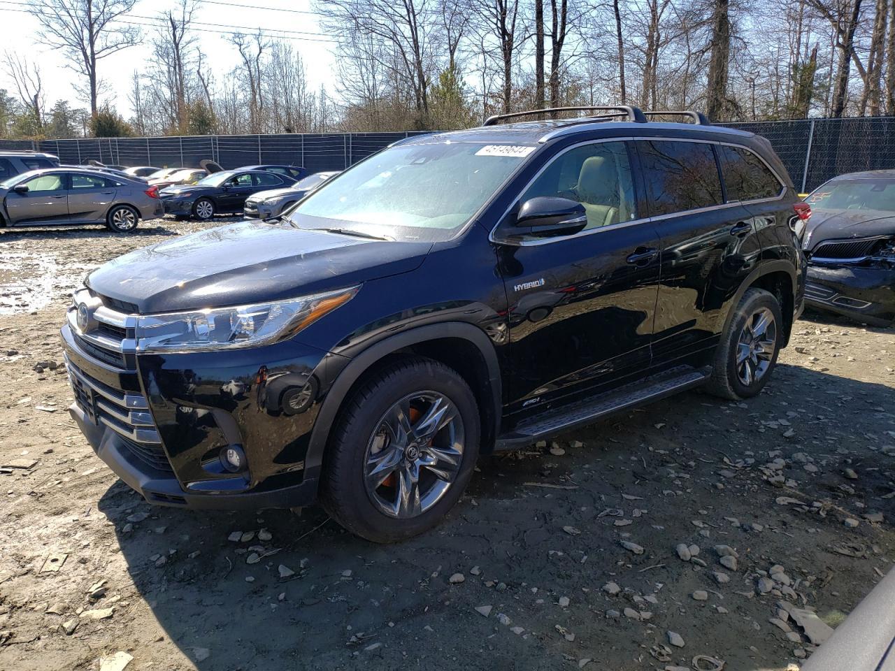 2019 TOYOTA HIGHLANDER car image