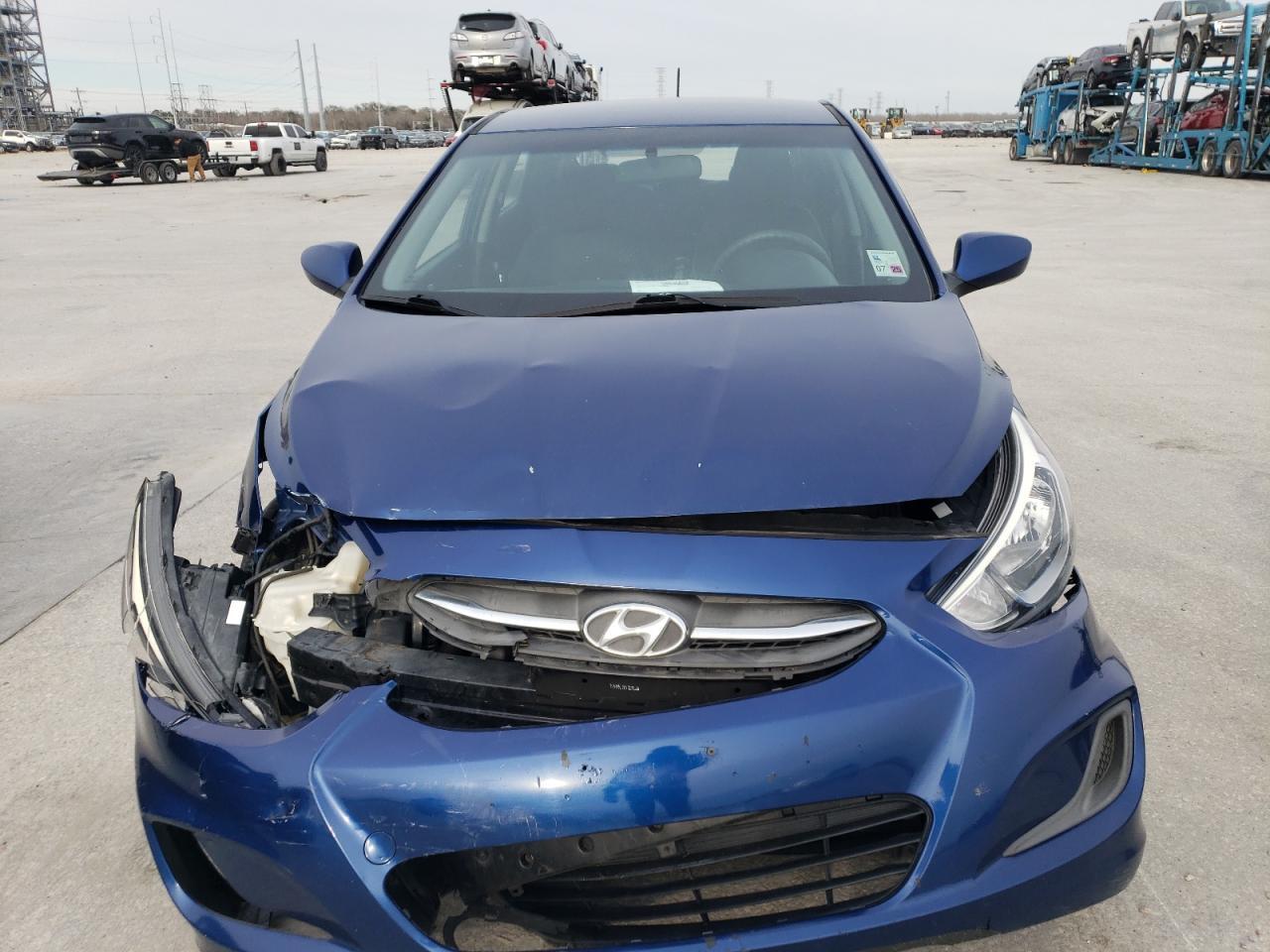 2016 HYUNDAI ACCENT SE - Фото 5