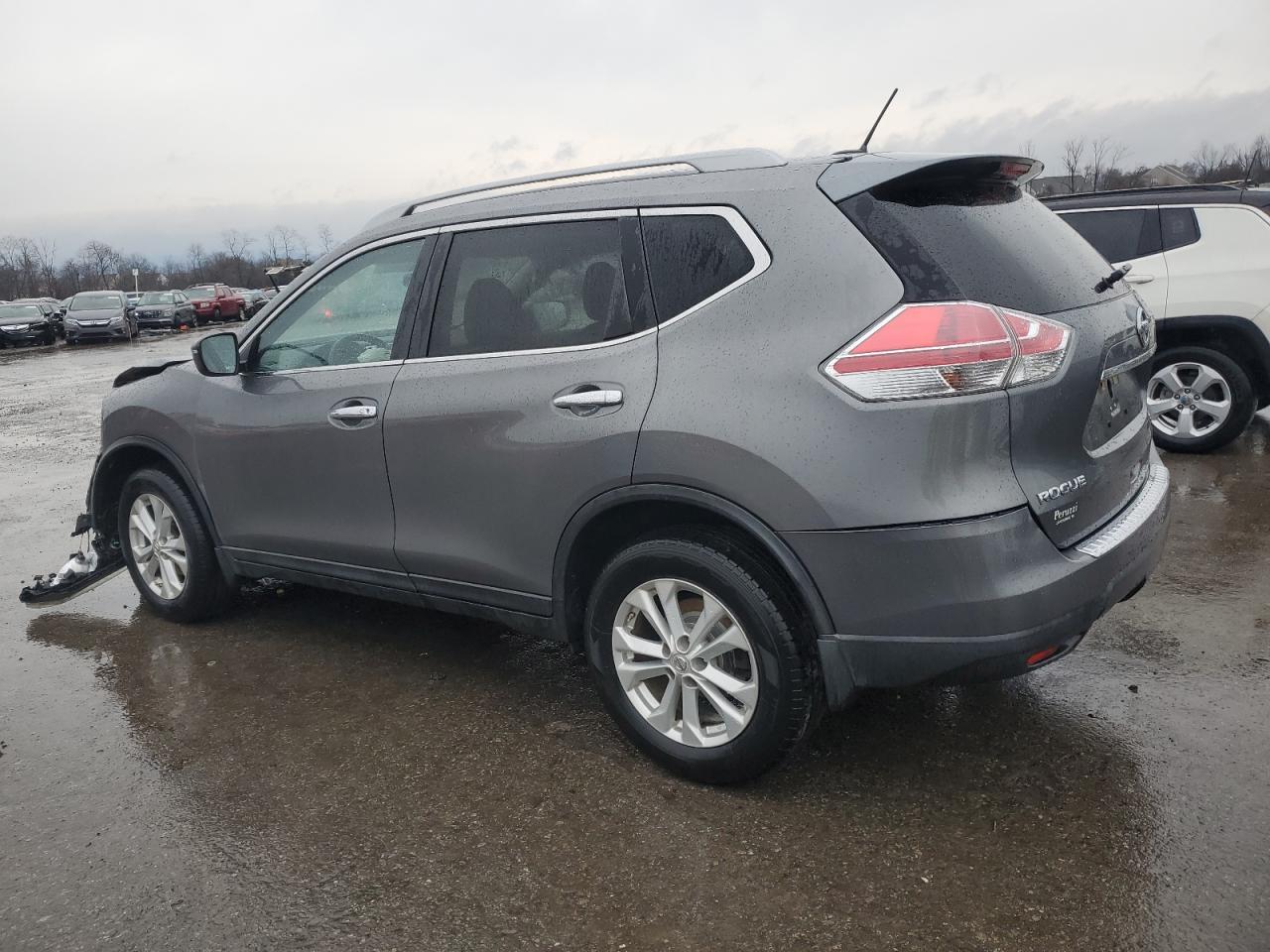 2014 NISSAN ROGUE S - Image 2