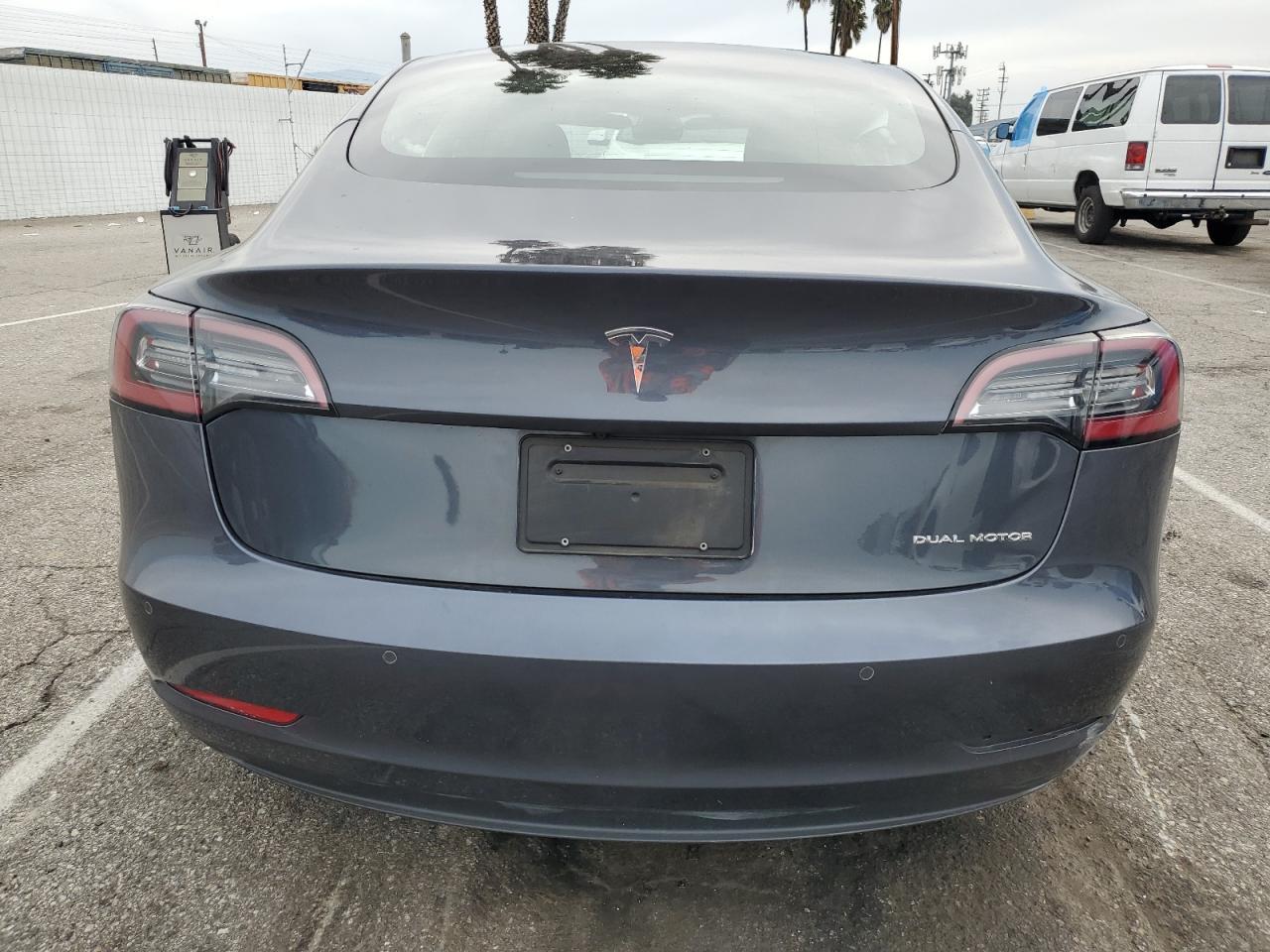 2021 TESLA MODEL 3 - Фото 6