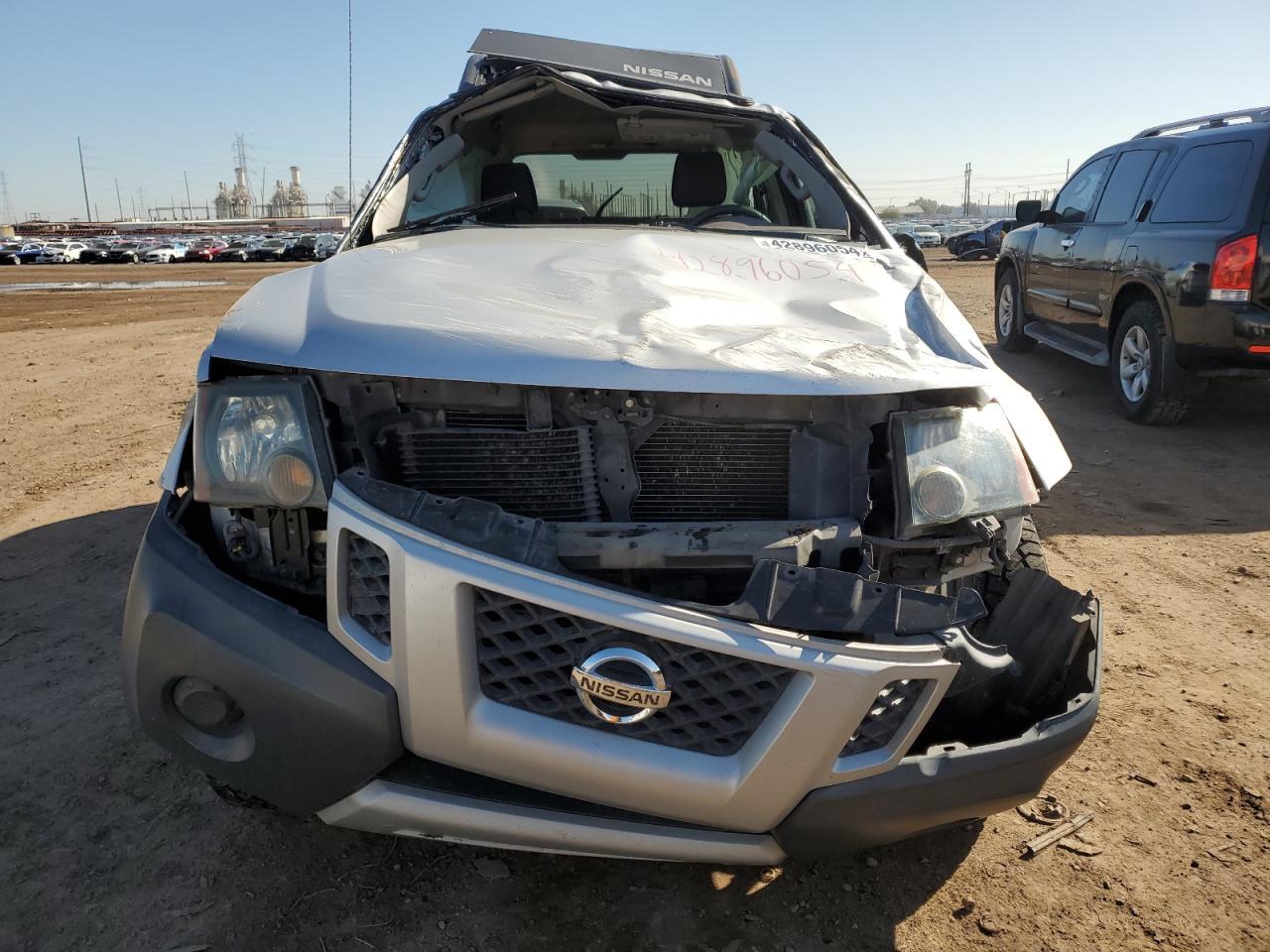 2013 NISSAN XTERRA X - Image 5