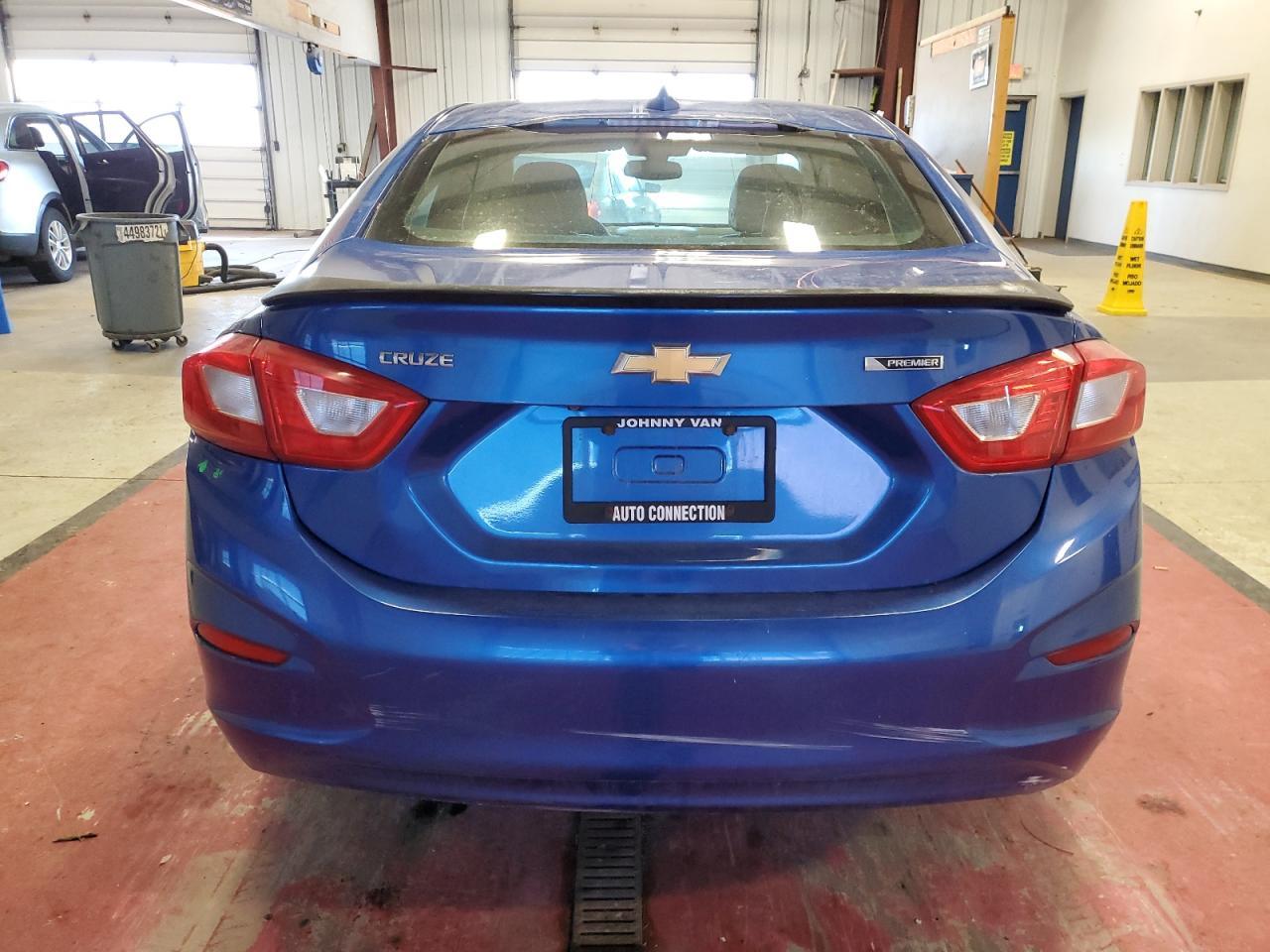2016 CHEVROLET CRUZE PREM - Image 6