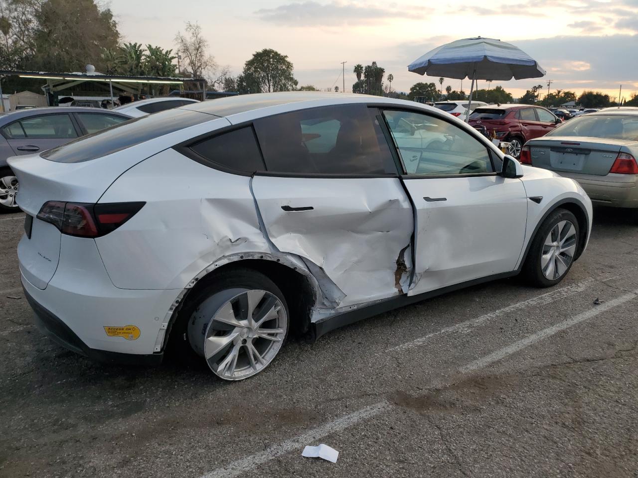 2022 TESLA MODEL Y - Image 3