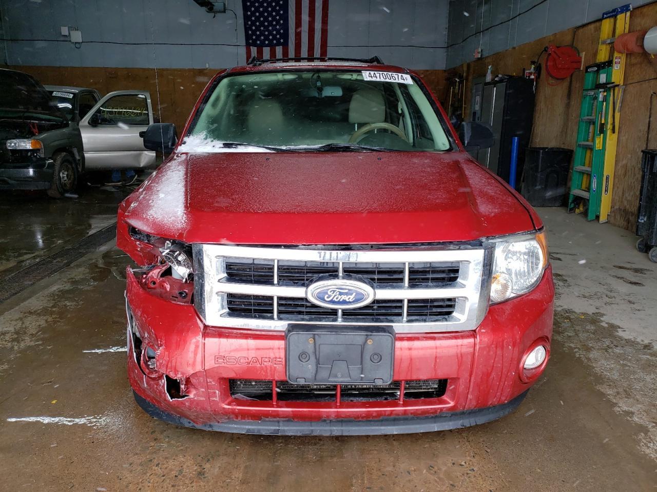 2012 FORD ESCAPE XLT - Фото 5