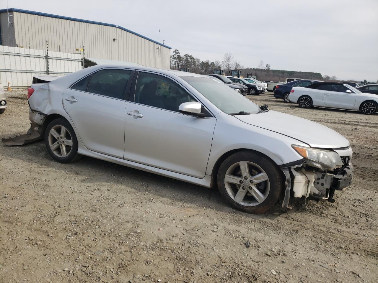 2012 TOYOTA CAMRY BASE - Фото 4