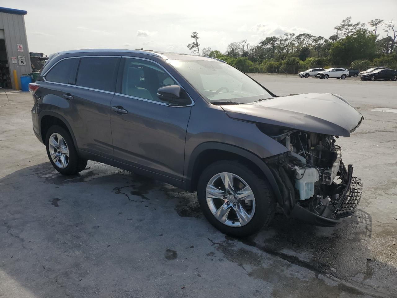 2015 TOYOTA HIGHLANDER - Фото 4