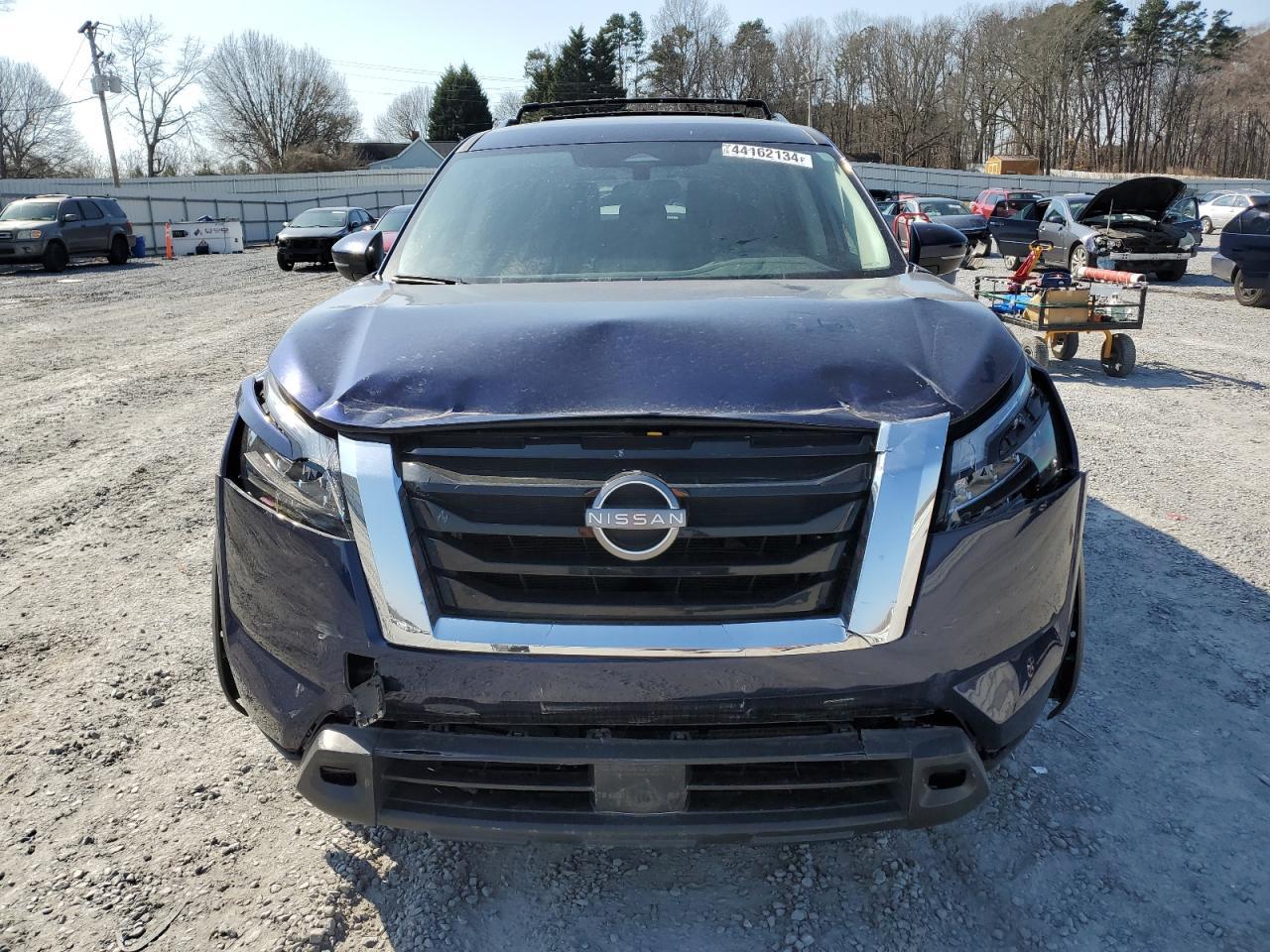 2023 NISSAN PATHFINDER - Фото 5