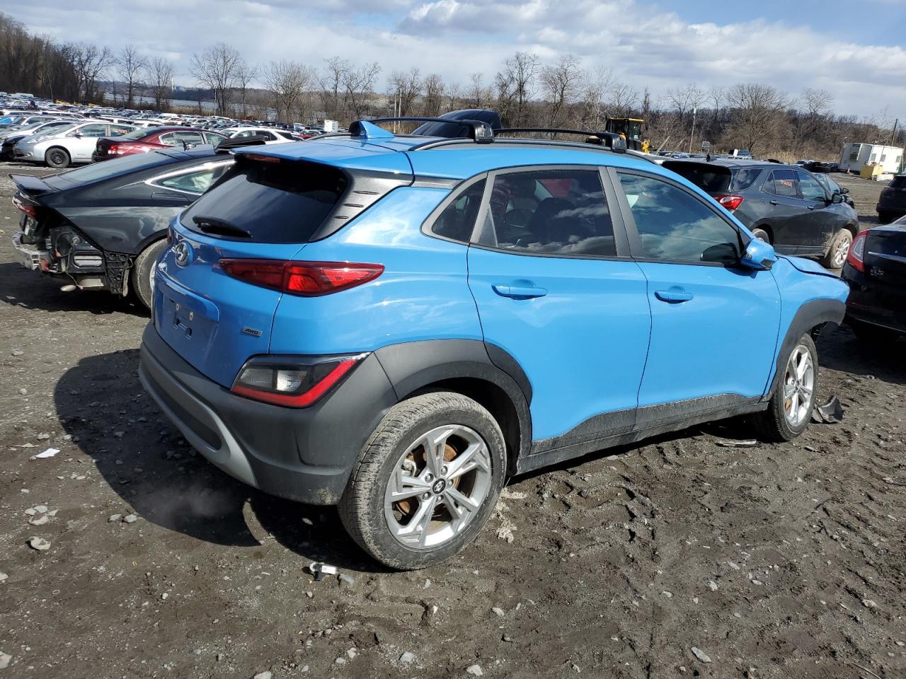 2023 HYUNDAI KONA SEL - Фото 3