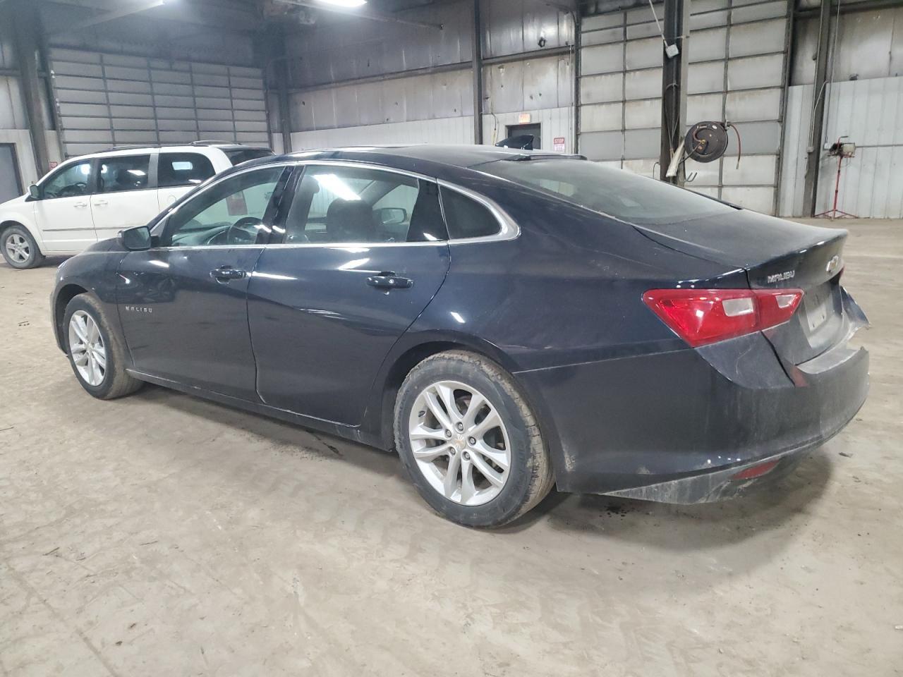 2017 CHEVROLET MALIBU LT - Фото 2