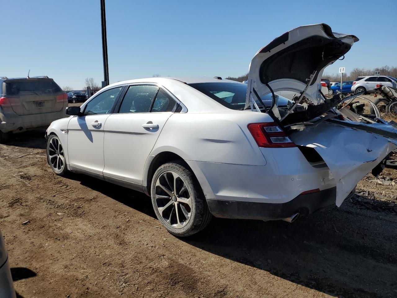 2014 FORD TAURUS SEL - Фото 2